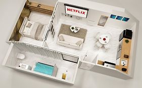 Suite Balnéo hydromassage et rétroprojecteur